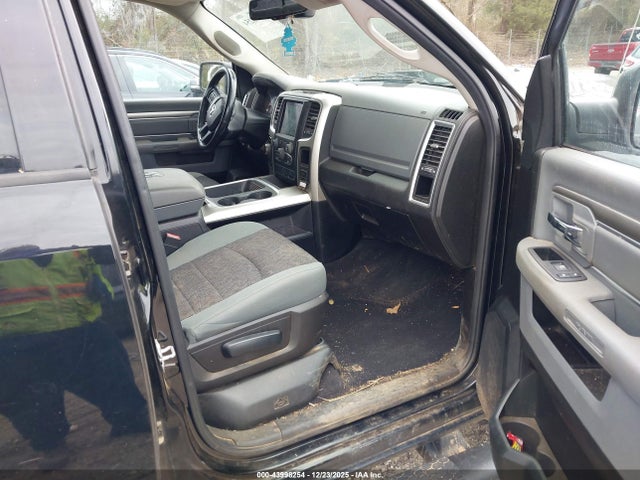 Продажа на аукционе авто 2019 Ram 1500 Classic Warlock  4x4 6'4 Box, vin: 1C6RR7GT2KS705855, номер лота: 43998254