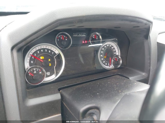 Продажа на аукционе авто 2019 Ram 1500 Classic Warlock  4x4 6'4 Box, vin: 1C6RR7GT2KS705855, номер лота: 43998254