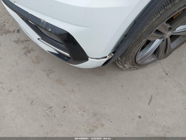 43998301 :رقم المزاد ، 1V2YR2CA4KC561519 vin ، 2019 Volkswagen Atlas 3.6l V6 Se W/technology R-line مزاد بيع