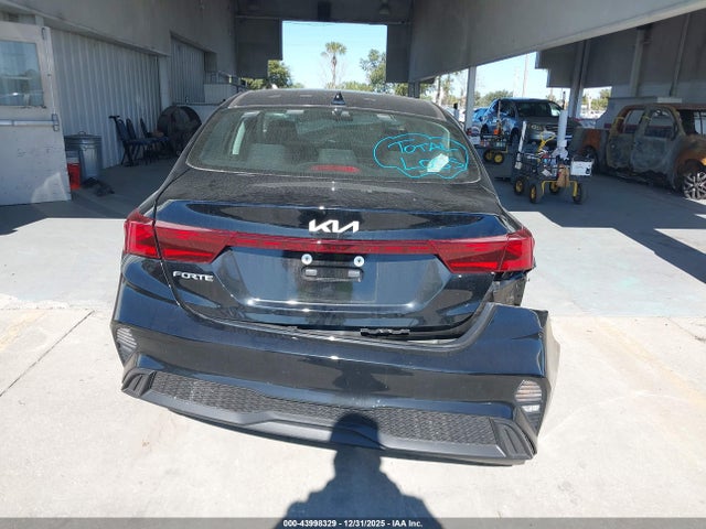 2024 Kia Forte Lxs მანქანა იყიდება აუქციონზე, vin: 3KPF24AD9RE781487, აუქციონის ნომერი: 43998329