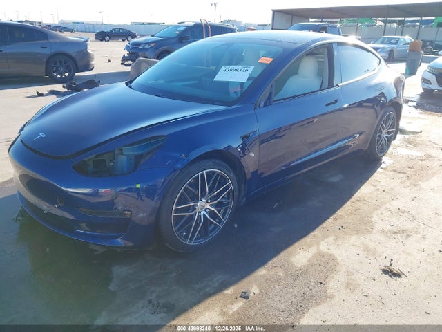 2021 TESLA MODEL 3 5YJ3E1EB0MF975426 Photo 1