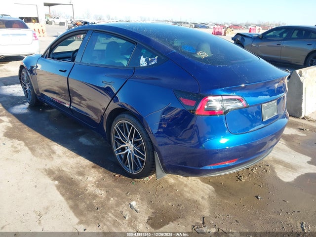 2021 TESLA MODEL 3 5YJ3E1EB0MF975426 Photo 2