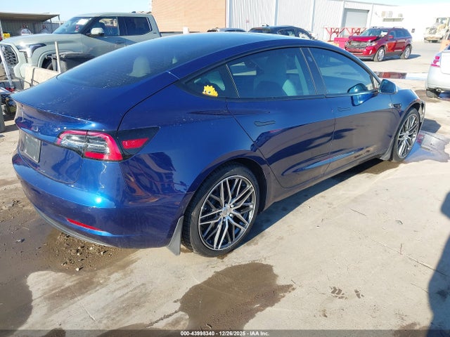 2021 TESLA MODEL 3 5YJ3E1EB0MF975426 Photo 3