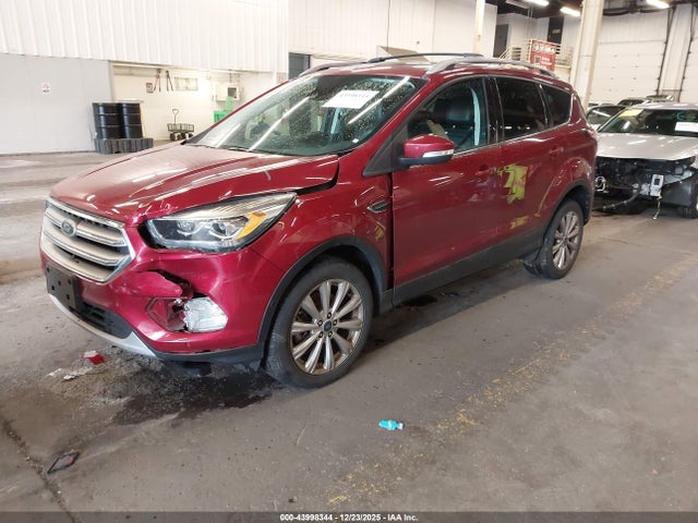 1FMCU9J96HUA51098 Ford Escape Titanium