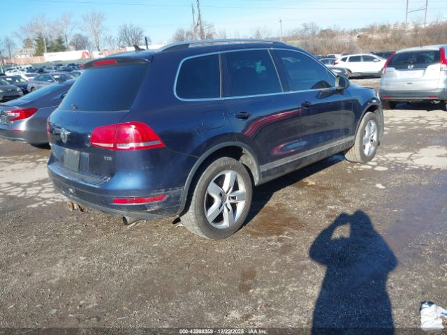 2011 VOLKSWAGEN TOUAREG WVGFK9BP9BD001514 Photo 3