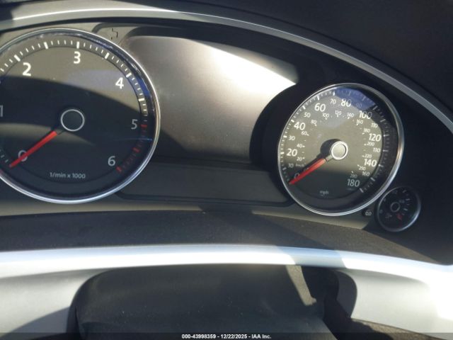 2011 VOLKSWAGEN TOUAREG WVGFK9BP9BD001514 Photo 6