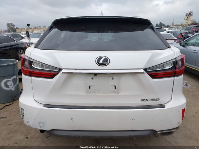 Lexus RX 350 2019 2T2ZZMCA4KC124107 Image 17
