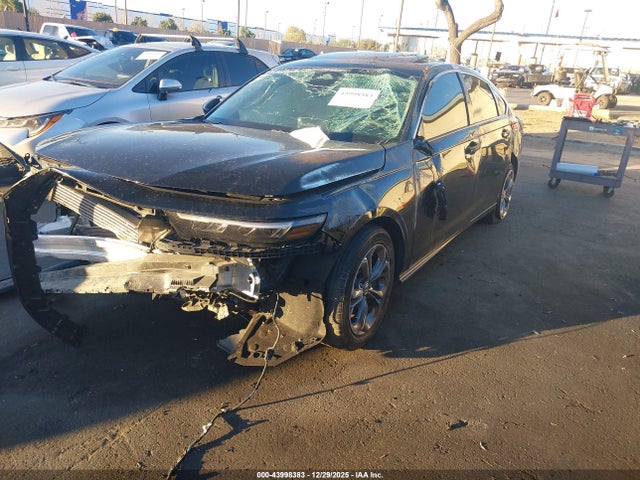 1HGCY1F38RA031440 Honda ACCORD EX