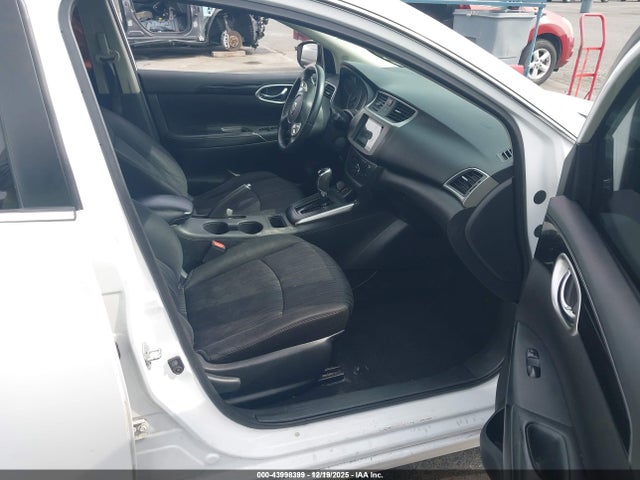 3N1AB7AP4JY309239 Nissan SENTRA SV