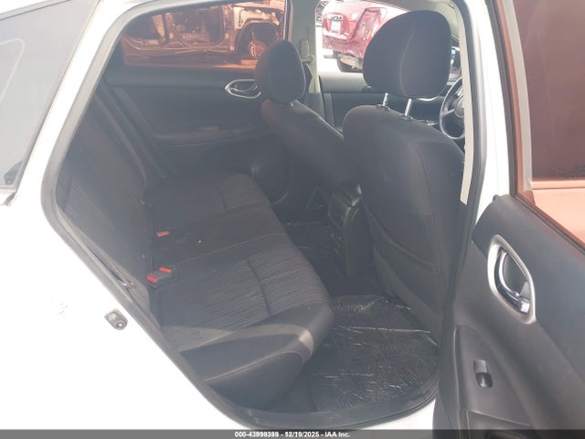 3N1AB7AP4JY309239 Nissan SENTRA SV