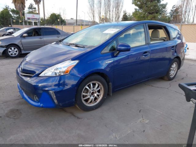 2014 TOYOTA PRIUS V JTDZN3EU4E3330722 Photo 1