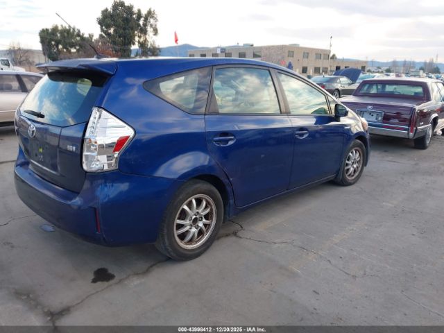 2014 TOYOTA PRIUS V JTDZN3EU4E3330722 Photo 3