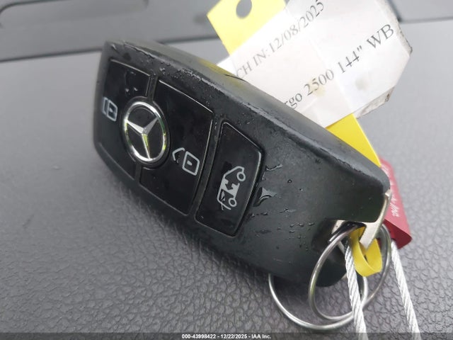 W1W4DBHY0MT044911 Mercedes-Benz Sprinter 2500 Standard Roof I4 Diesel