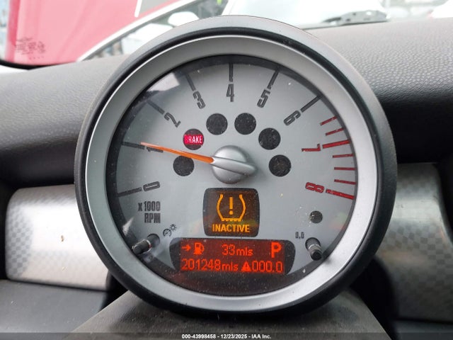2008 MINI COOPER WMWMF73568TV35051 Photo 6