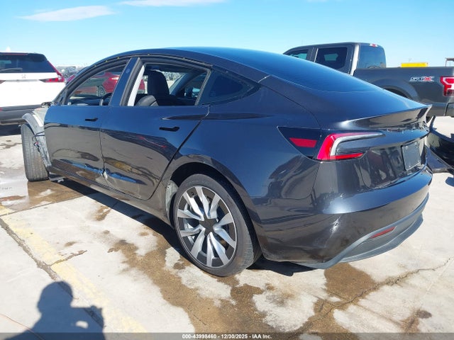 2024 TESLA MODEL 3 5YJ3E1EA4RF855644 Photo 2