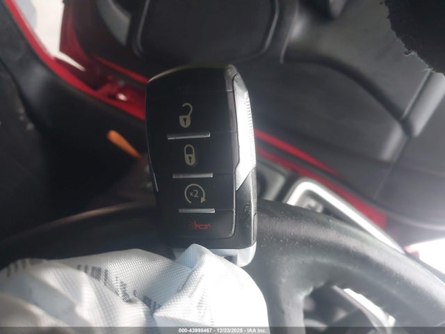 2020 RAM 1500 1C6SRFFT5LN183011 Photo 10