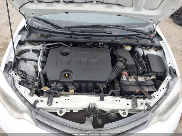 2T1BURHE6GC654745 Toyota COROLLA LE
