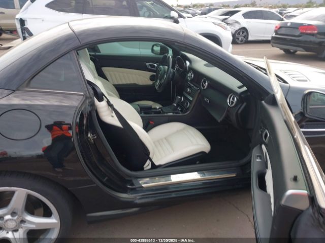 2015 MERCEDES-BENZ SLK 250 WDDPK4HAXFF109946 Photo 4