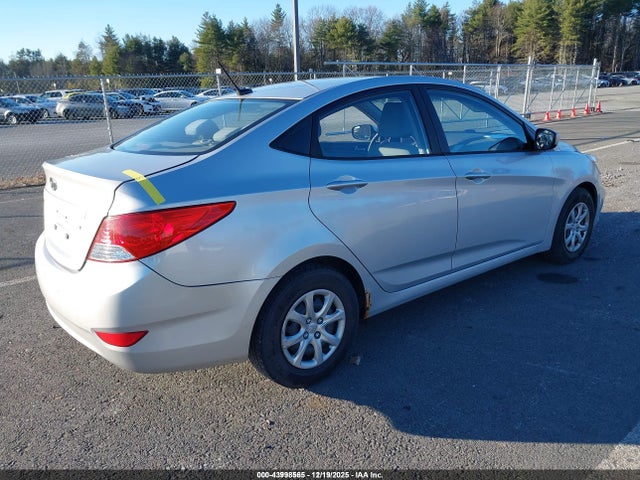 Продажа на аукционе авто 2014 Hyundai Accent Gls, vin: KMHCT4AE3EU675116, номер лота: 43998565