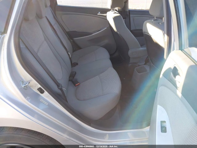 Продажа на аукционе авто 2014 Hyundai Accent Gls, vin: KMHCT4AE3EU675116, номер лота: 43998565