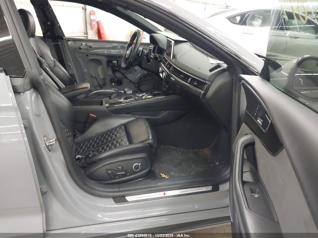 2019 AUDI RS 5 WUABWCF58KA900706 Photo 4