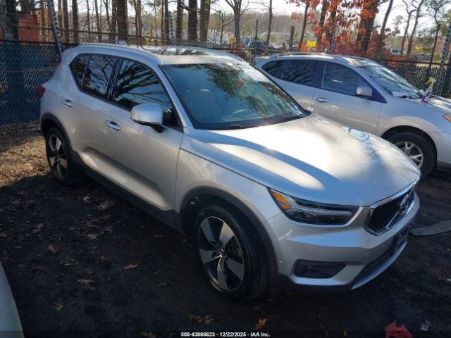 2019 VOLVO XC40 YV4162XZ2K2007667