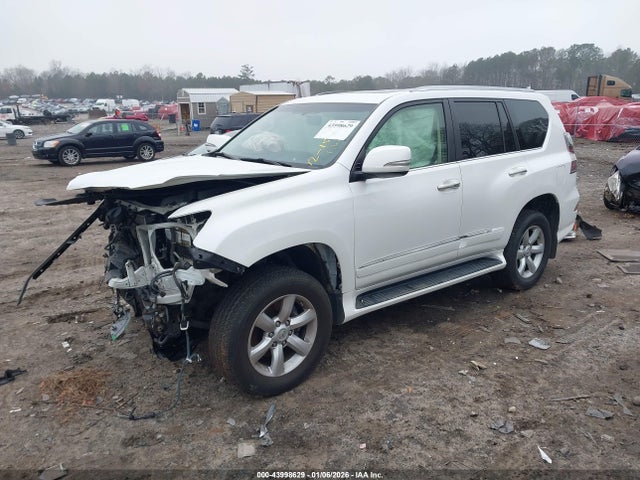 2016 LEXUS GX 460 JTJBM7FX4G5142131 Photo 1