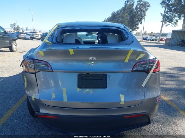 Aukcja sprzedaży 2024 Tesla Model Y Rwd, vin: 7SAYGDED0RA325571, numer aukcji: 43998630
