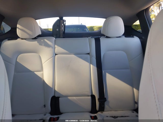 2024 TESLA MODEL Y 7SAYGDED0RA325571 Photo 7