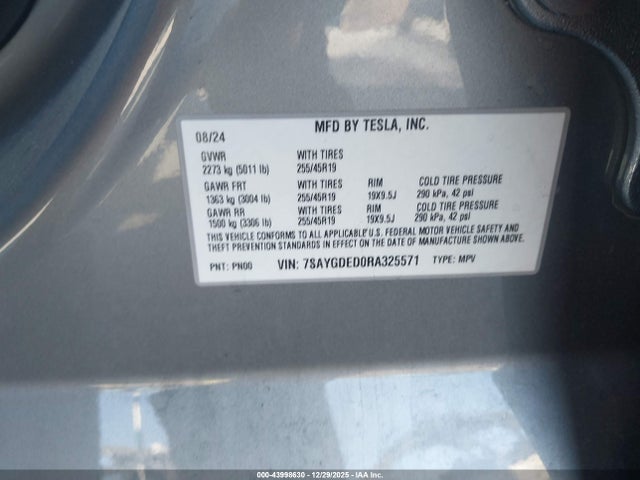 2024 TESLA MODEL Y 7SAYGDED0RA325571 Photo 8