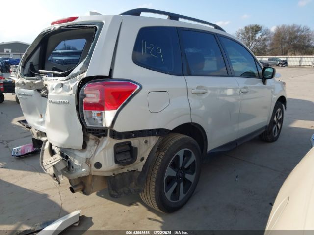 2018 SUBARU FORESTER JF2SJABCXJH447829 Photo 3