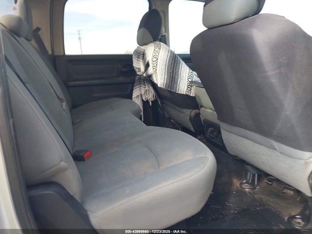 Продажа на аукционе авто 2014 Ram 3500 Tradesman, vin: 3C63R3GL4EG176287, номер лота: 43998660