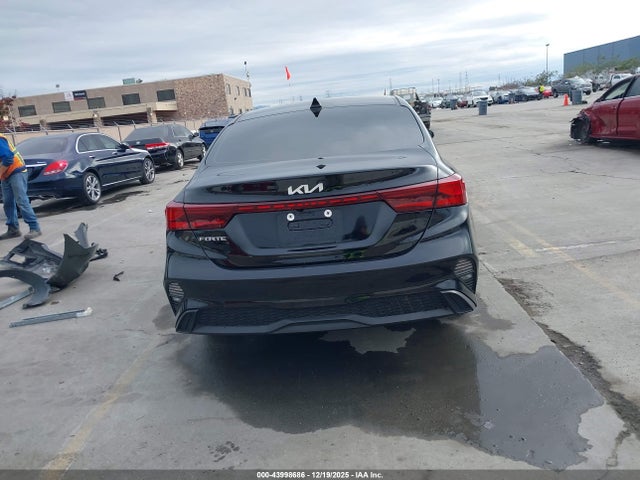 KIA Forte Lxs 2023 3KPF24AD6PE626439 Image 16