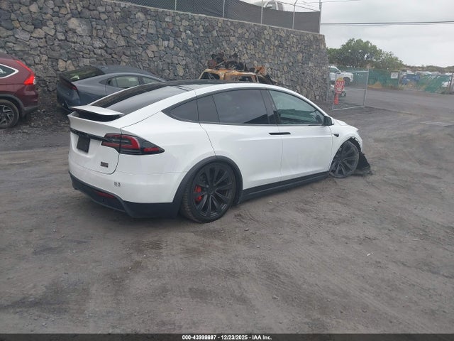 2023 TESLA MODEL X 7SAXCBE6XPF404940 Photo 3