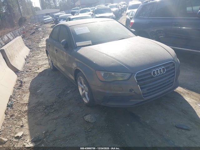 2016 AUDI A3 WAUA7GFF1G1015077 Photo 0
