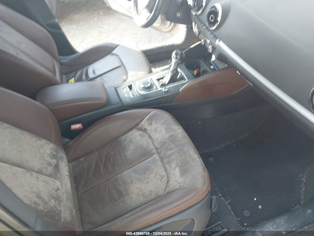 2016 AUDI A3 WAUA7GFF1G1015077 Photo 4