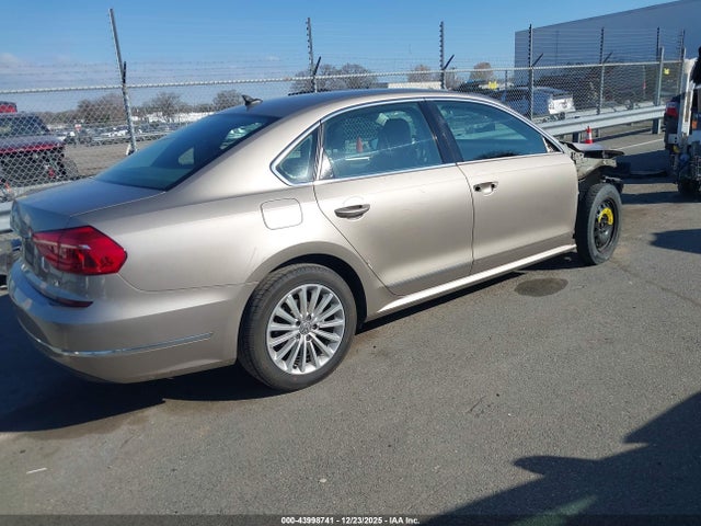 Продаж на аукціоні авто 2016 Volkswagen Passat 1.8t Se, vin: 1VWBT7A3XGC044563, номер лоту: 43998741
