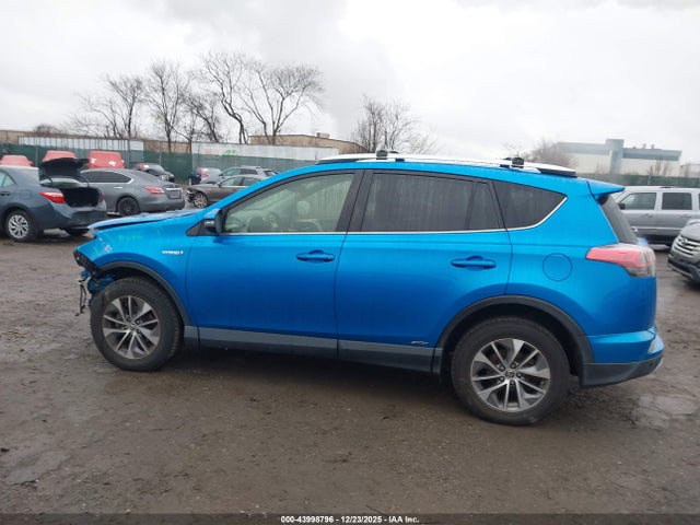 JTMRJREV6GD049932 Toyota Rav4 Hybrid Xle