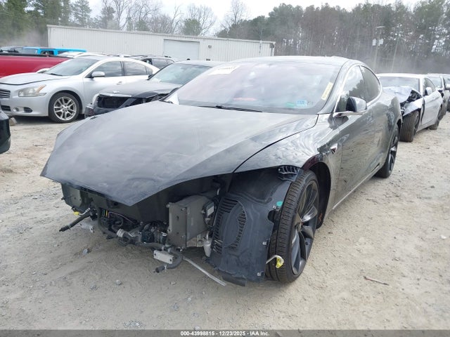 2017 TESLA MODEL S 5YJSA1E2XHF176458 Photo 1