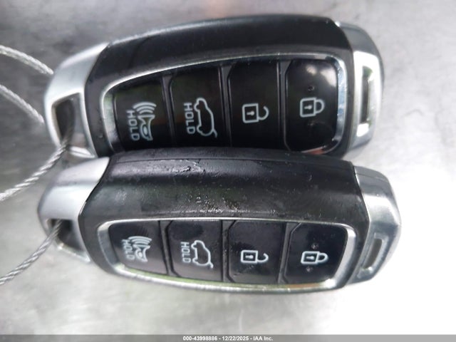 KM8K62AA2JU077114 Hyundai Kona Sel