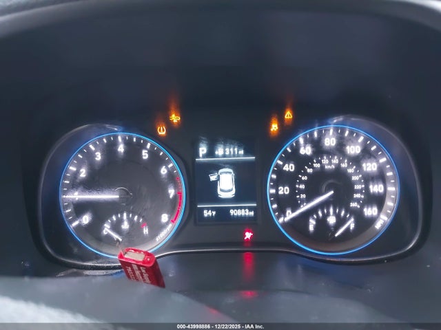 KM8K62AA2JU077114 Hyundai Kona Sel