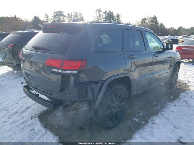 2017 Jeep Grand Cherokee Altitude 4x4 მანქანა იყიდება აუქციონზე, vin: 1C4RJFAG7HC926800, აუქციონის ნომერი: 43998906