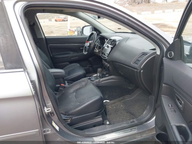 2017 MITSUBISHI OUTLANDER SPORT JA4AR4AW0HZ019542 Photo 4