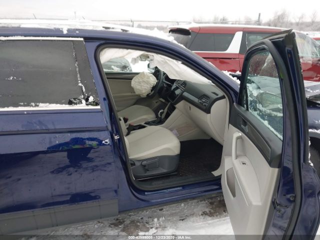 2024 VOLKSWAGEN TIGUAN 3VVMB7AX8RM022274 Photo 4