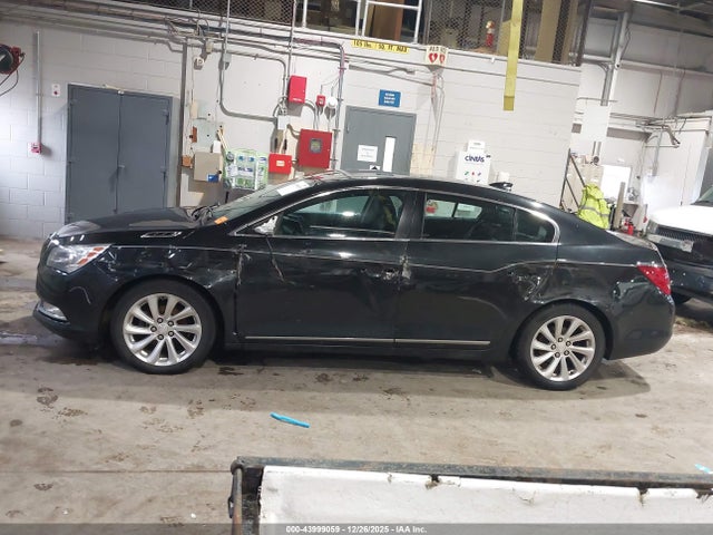 Buick Lacrosse Leather 2015 1G4GB5GR1FF150646 Image 13