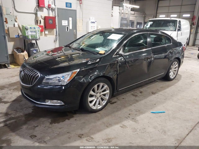 Buick Lacrosse Leather 2015 1G4GB5GR1FF150646 Image 2