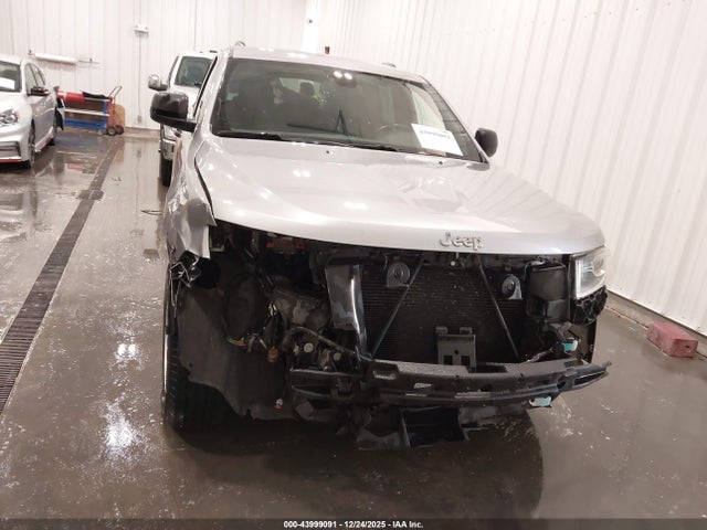 1C4RJFAG2GC496544 Jeep Grand Cherokee Laredo
