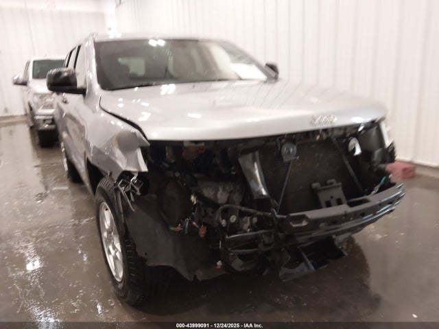1C4RJFAG2GC496544 Jeep Grand Cherokee Laredo