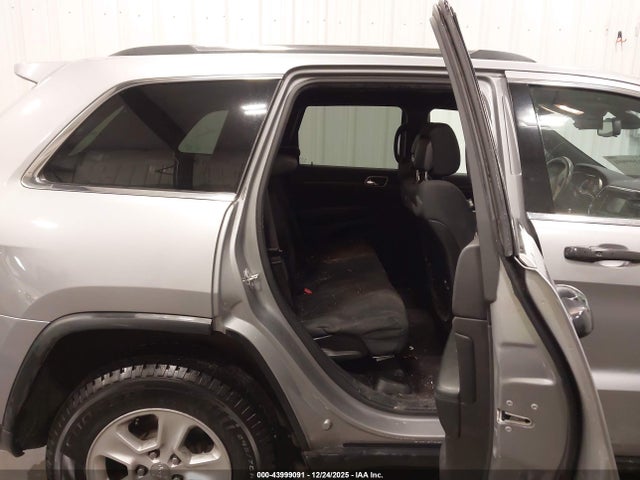 1C4RJFAG2GC496544 Jeep Grand Cherokee Laredo