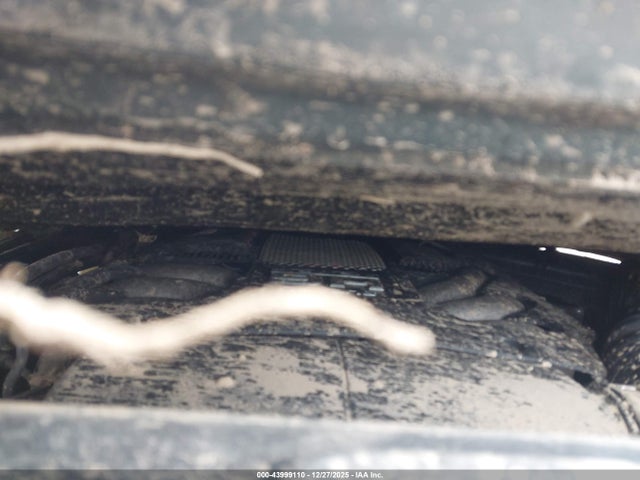 2004 SUBARU OUTBACK 4S3BE896847202825 Photo 9